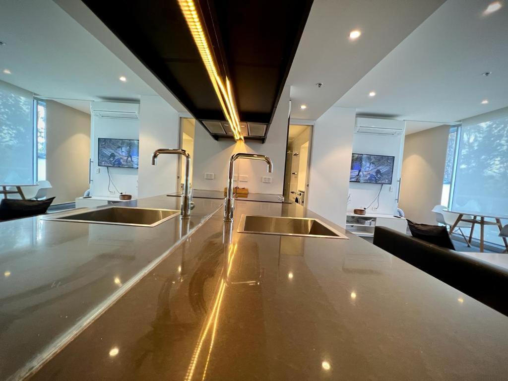 Luxury 2 Bedroom Suite Near Adelaide With A Car Park Broadview Dış mekan fotoğraf